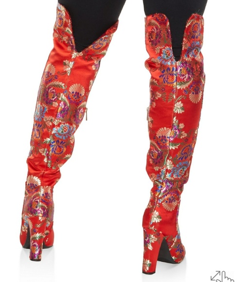 Floral Printed Boot - Picture 2 of 2